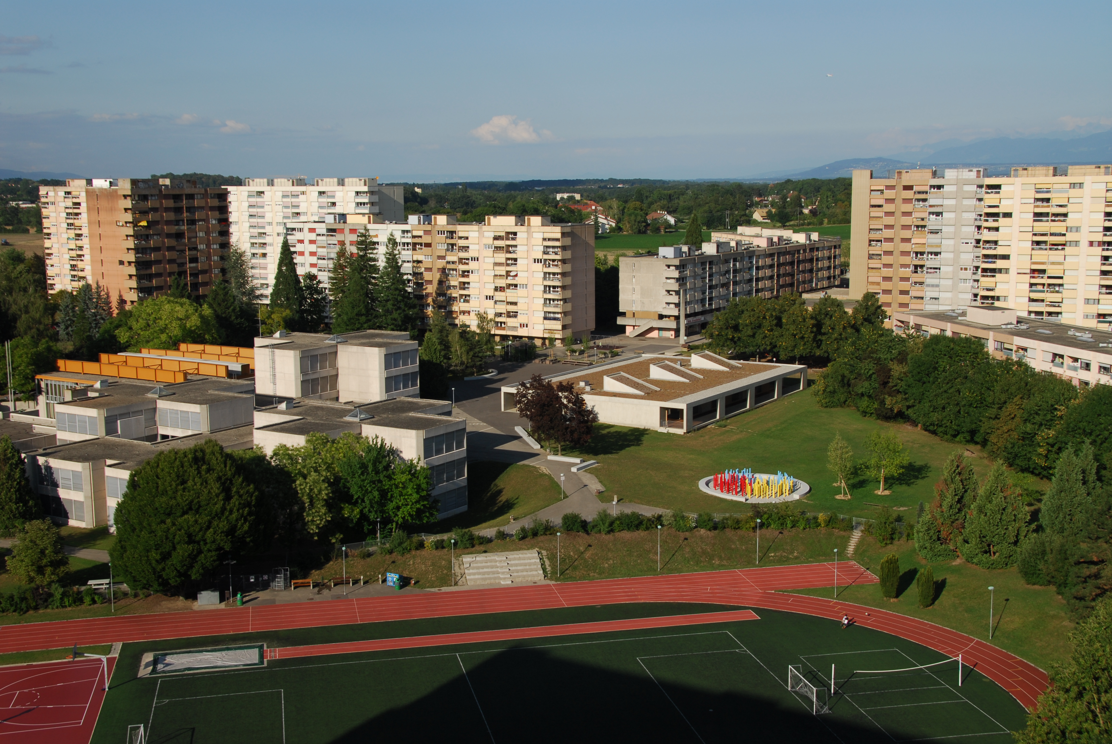 Stade d'athlétisme des Champs-Fréchets