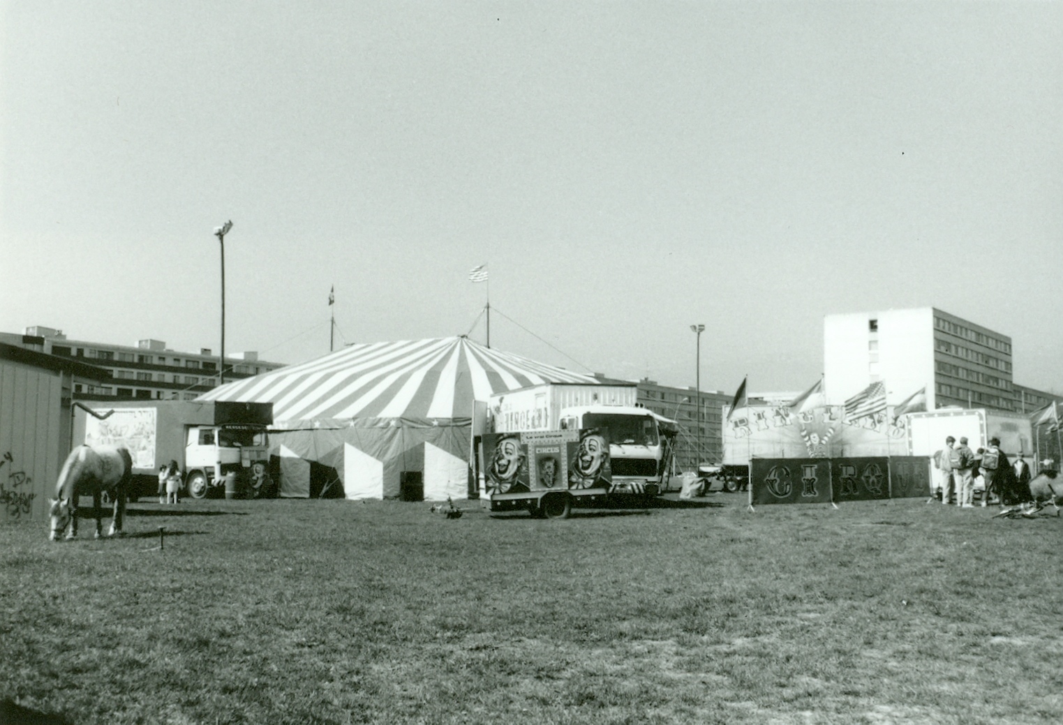 cirque Ringland à Meyrin_années 80_photo AHVM_02.jpg