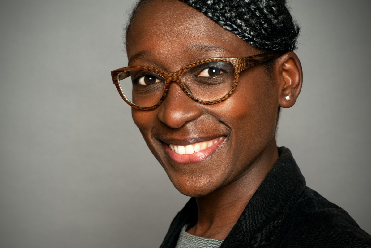 Esther Um (Ve)